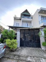 bán căn nhà 1 trệt 1 lầu , dt 10 x 14 thổ cư 71m , đường nhựa 7m , cách siêu thị bigc 500 mét