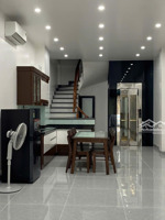 cho thuê nhà tại văn cao, 50m2, 4pn, 3wc, 5 tầng, chính chủ, giá cực đẹp