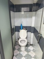 nha vi bằng mới tinh 4x4m 1 lầu đúc điện nước chính hiệp thành