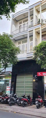 nhà mặt tiền 15 tỷ đường nguyễn khuyến trung tâm thành phố cần thơ