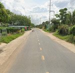 bán dãy nhà trọ mặt tiền đường nông trường, kế bên kcn phước đông thu nhập 50tr/tháng khu sầm uất