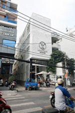 building góc 2 mặt tiền lê quang định bình thạnh - nở hậu 11m x dài 42m - 5 tầng thang máy - 180tr