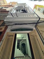 bán nhà riêng tại ngõ 211, số nhà 20, khương trung, 7,3 tỷ, 30m2, chính chủ uy tín 