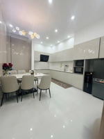 cho thuê nhà 5pn mới tinh 4x18 , làm spa văn phòng, hoặc để ở