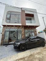 tặng ngay chỉ vàng khách hàng mua nhà 2 tầng, ngang 8m siêu đẹp tt diên khánh.