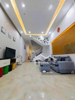 cho thuê nhà 3 tầng đường: lê anh xuân - 3pn - 4wc - gần đh kiến trúc