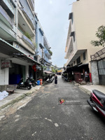 thu nhập 1.7 tỷ/năm (8.5%) siêu khủng chdv mới tinh 33 phòng 6 tầng, thang máy gần ngã 4 thủ đức