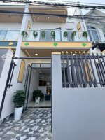 nhà mới 1 trệt 1 lầu chỉ 795tr nhận nhà
gần chợ , trường học