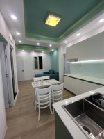 tìm chủ mới cho căn hộ 2pn nguyễn biểu 3 tỷ bước một bước là sang quận 1