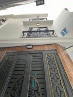 nhà 4t*42m2 khu trong đê song phương, cách đại lộ thăng long chỉ 300m. sát chợ, trường. giá 4,7 tỷ