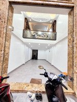 bán nhà mặt phố đền lừ ii, 33,2 tỷ, 51m2, 7 tầng, 3pn + 5wc