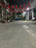 nhà 8 x 17m - xây 3 tầng - đường ung văn khiêm - bán 24.2 tỷ