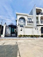 biệt thự 3 tầng sang trọng 161m2 - đường 8m có vỉa hè - dương công khi - tân hiệp - hóc môn.