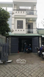 cho thuê nhà mặt tiền 5 x 30, 3 tấm , dtsd 330m, có 4 phòng ngủ, giá 16 triệu.