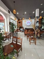 bán nhà mặt phố trần vỹ, view hồ, lô góc, 3 ô tô tránh, kinh doanh .