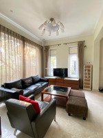 cho thuê bt 210m2 full đủ nội thất nhà sạch đẹp giá siêu tốt 25 triệu tại splendora an khánh