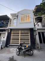 bán nhà 2 tầng hẻm xe hơi q7
giảm 5,4 t/ỷ tân thuận,q7.