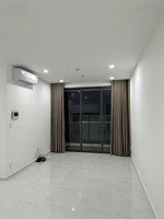 bán nhanh 2pn d''lusso 75m2 view đông nam giá tốt 6,3 tỷ