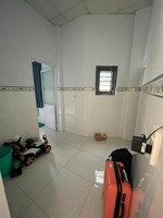 bán nhà chính chủ, vi bằng số hồng chung, có số nhà, có gpxd, 1 trệt 1 lầu, đúc thật gia 1.350