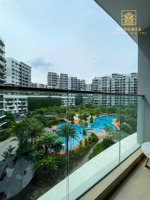 centery - xem nhà thực tế - căn này tốt mà ế nhà đã sẵn ô xe định danh.