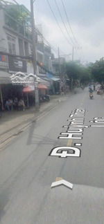 mặt tiền huỳnh thiện lộc, tân phú nhà 3 tầng, 4 phòng ngủ, 4 wc đang cho thuê 18 triệu. 10 tỷ 500