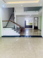 siêu phẩm nhà 3 tầng 130m2 ngang 6m đường 7,5m khu bãi tắm sơn thuỷ