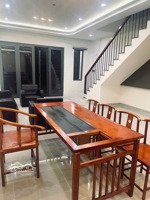 cho thuê shophouse ven sông cạnh trường đại học việt đức giá chỉ 10tr. 3pn. full nội thất
