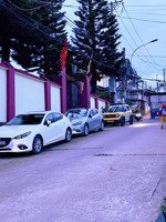 bán nhanh villa sân vườn đẹp, 7 phòng ngũ, 2 mặt tiền, trung tâm đà lạt 23 tỷ