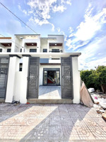 bán nhà siêu đẹp ngay gần đường đồng khởi-sổ riêng thổ cư-700tr nhận nhà