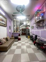 Cho thuê nhà riêng ngõ 132 đường Cầu Giấy 36m x 5T( 3 ngủ) giá 14tr CHO Ở NHÓM