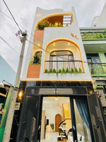 về quê bán nhà sổ hồng riêng nguyễn thái sơn - gò vấp. giá 3tỷ750/67,5m2 thuê 22tr gần chợ gò vấp