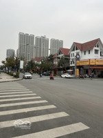 siêu biệt thự khu đô thị vạn phúc hà đông dt171m2,mt11m,nhà hoàn thiện siêu đẹp giá rẻ