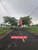 bán nền 80m2(5x16) 2 ty 070 kdc sài gòn village long hậu xung quanh nhà cửa đông đúc gần phố đi bộ.