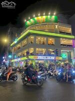 Cho thuê căn góc MT: 25m DT: 100m2 nhà nhiều tầng ngay ngã 4, nhận diện tốt.