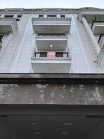 Cho thuê nhà Xuân Phương, 160m2, 5 tầng, thang máy, làm kho, văn phòng