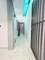 cần bán nhà sổ riêng - cấp c4 mới có gác - phuong linh tây, tp hcm. sát quốc lộ, tô ngọc vân