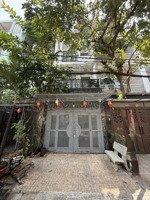 gấp bán nhà chính chủ khu đồng bộ cao tầng