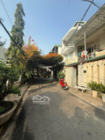 bán nhà đẹp. điện tích đẹp. còn căn duy nhất. tân quy đông