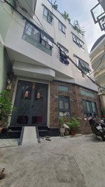 2 mặt tiền hẻm thông điện biên phủ, p,3 q,3 chỉ 7,5 tỷ tl dt:8,05 x 5,41 m cn: 40,2 m²