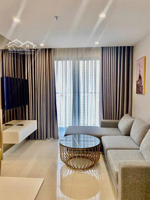 cần cho thuê gấp căn hộ riva park. dt: 77m2, 2pn, 2wc. giá 15tr/th. lh: 