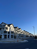 gia đình cần bán biệt thự 3pn, 4wc, 120m2, 5,7 tỷ tại caraworld cam ranh