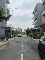 bán đất tại khu dân cư phú hồng thịnh 10, 4,2 tỷ, 60m2, view đẹp