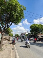 bán nhà mặt tiền lê văn khương 9mx55m . vị trí đẹp. gần ngã tư hl80b. giá : 15.980 tỷ