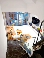 nhà 3 tầng, thiết kế hiện đại, nội thất cao cấp, ngang 5m