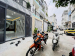 nhà đẹp tại phố bồ đề 45m 4tầng dân xây dẹp - ôtô vào nhà - giá tốt chỉ 11 tỷ.