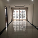 cho thuê căn hộ giai việt, dt105m2, 3pn, 2wc, nhà trống, căn góc, giá 13tr/th. lh thắm