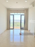 [giá 3.5ty sổ hồng] bán luxgarden quận 7- 2pn 69m- view sông trực diện