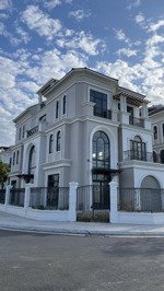 cho thuê bt 4pn, 2wc, 333m2 chỉ với 45 triệu tại vinhomes grand park, p long thạnh mỹ, q9, hcm