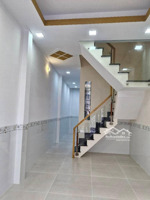 nhà 3 tầng quận 8 ( 46m2 ) ; dts : 110.7m2 , 4pn , 3wc , nhà mới ở ngay , nhỉnh 4 tỷ