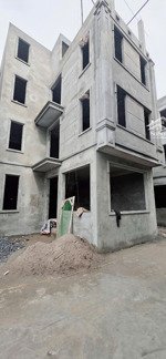 bán nhà độc lập 75m 4 tầng ô tô đỗ sân ngõ to thông thoáng